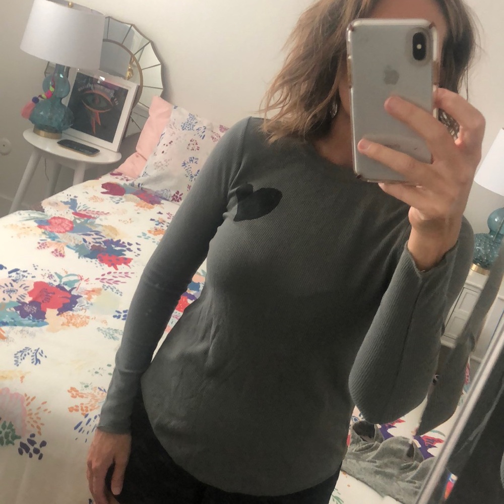 EVEREVE size xs olive crew neck long sleeve with black heart logo thermal